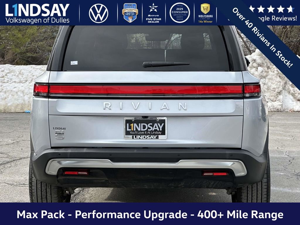 Used 2025 Rivian R1S Adventure image 6