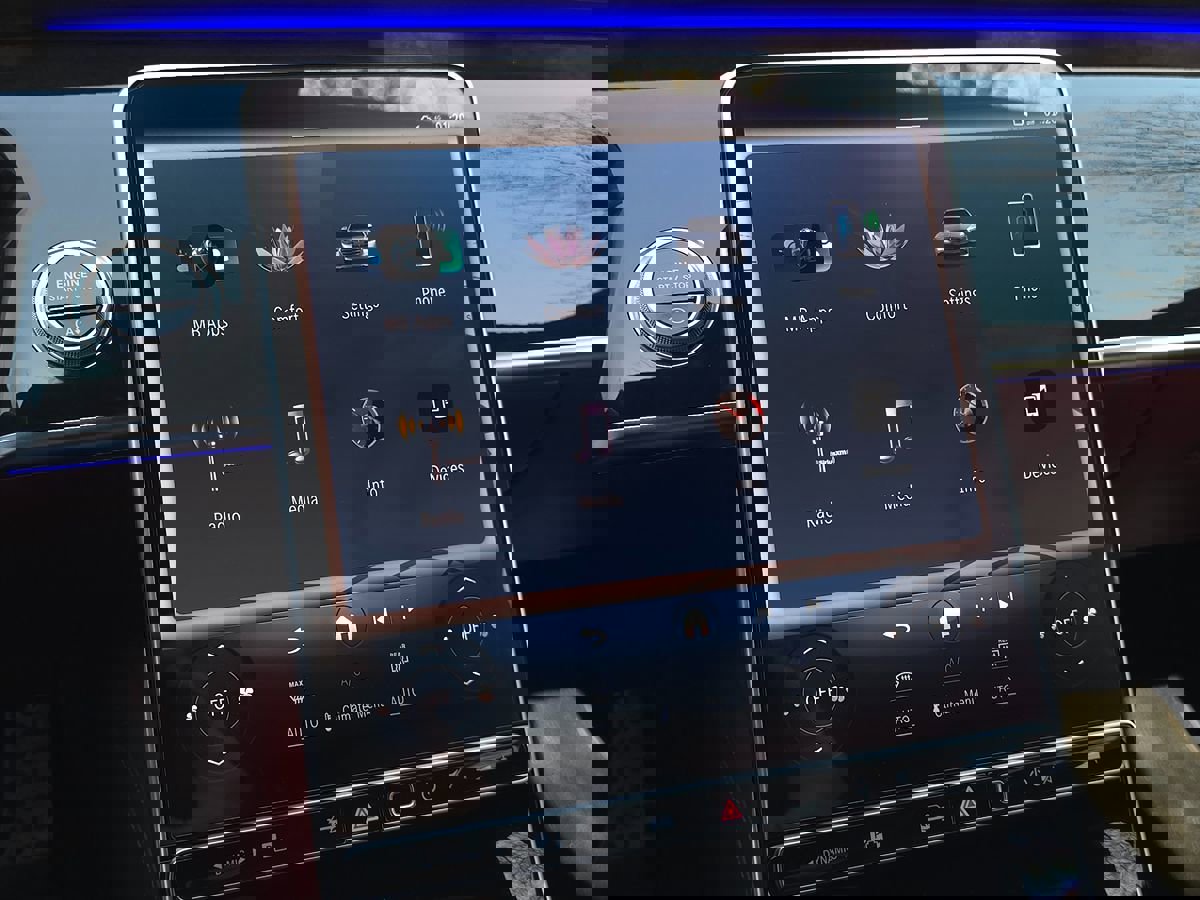 Used 2022 Mercedes-Benz S 500 4MATIC image 45