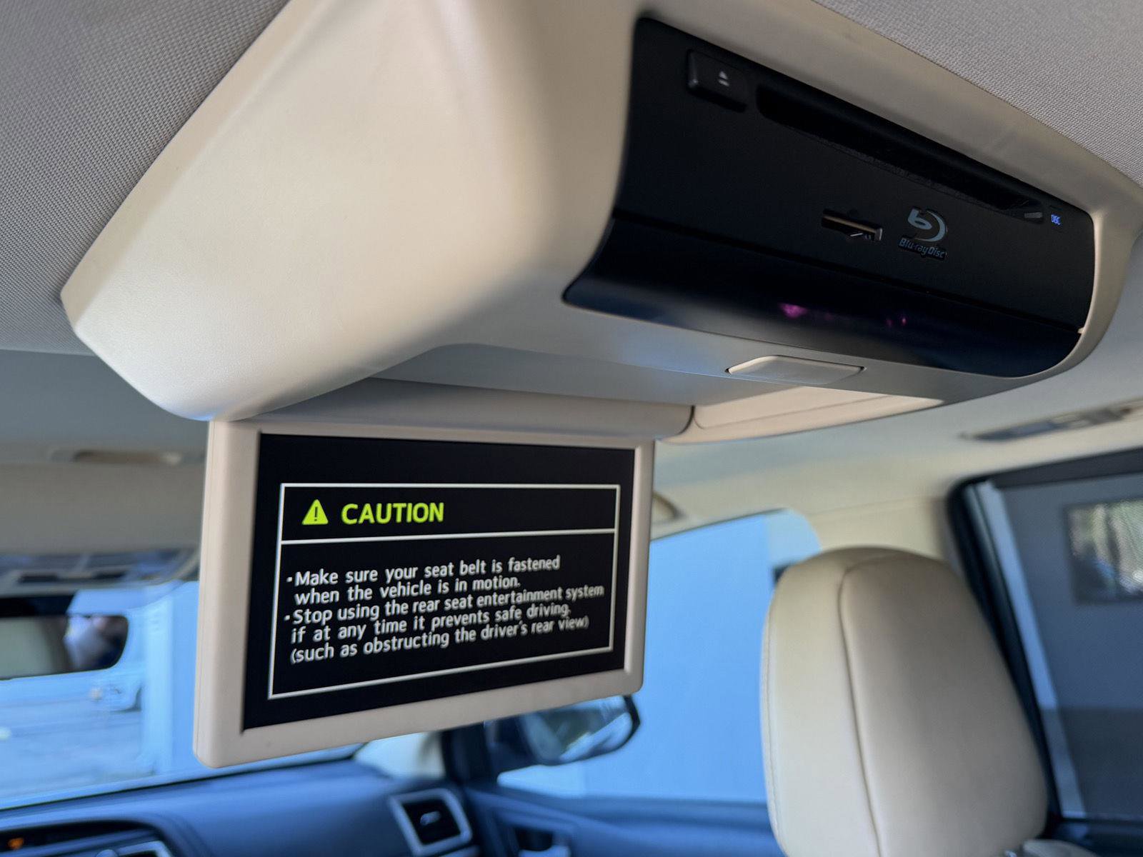 Used 2017 Toyota Highlander Limited image 9