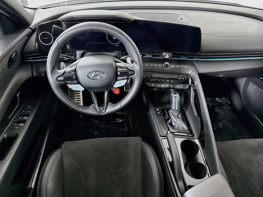 Certified 2023 Hyundai Elantra N FWD image 4