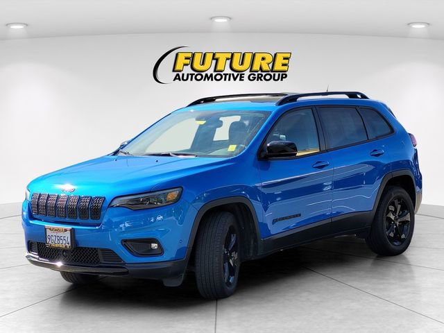 Used 2023 Jeep Cherokee Altitude Lux w/ Lux Elite Package image 3