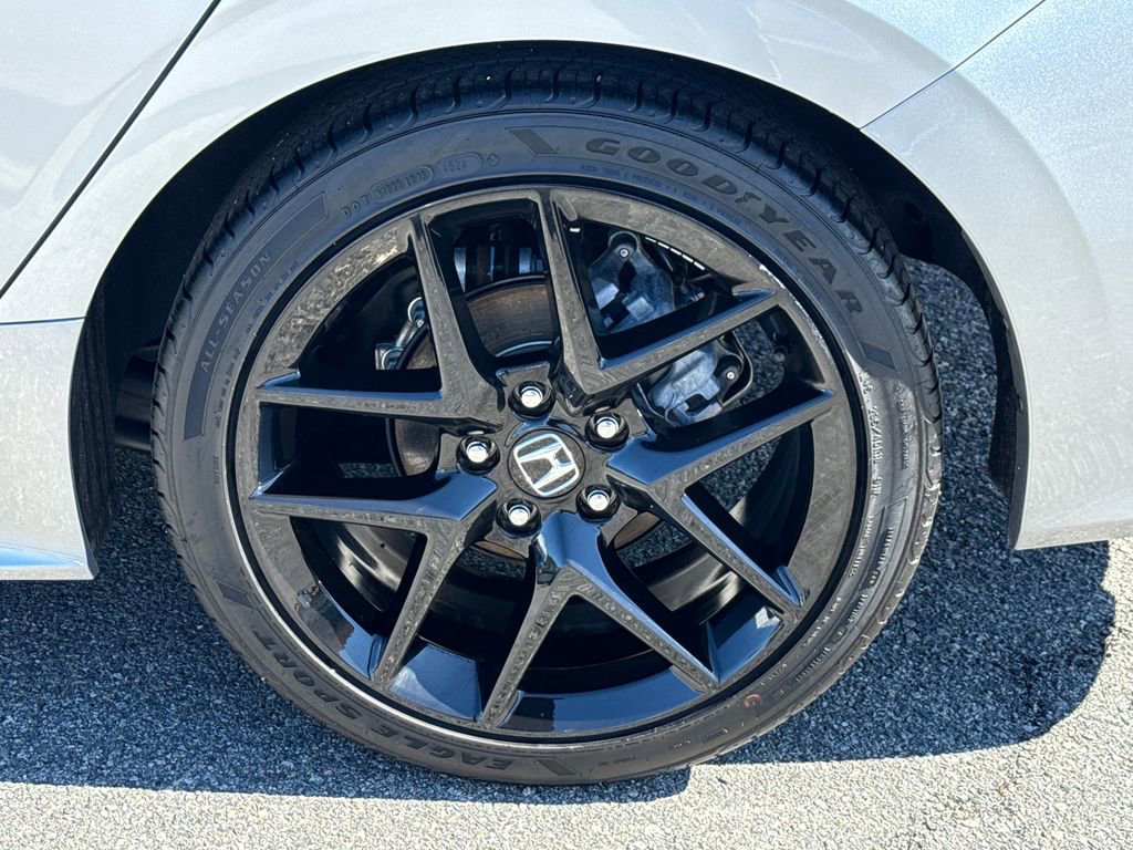 Used 2025 Honda Civic Sport image 19