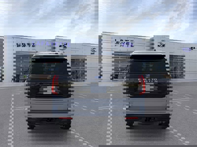 New 2026 Ford Expedition Active image 5