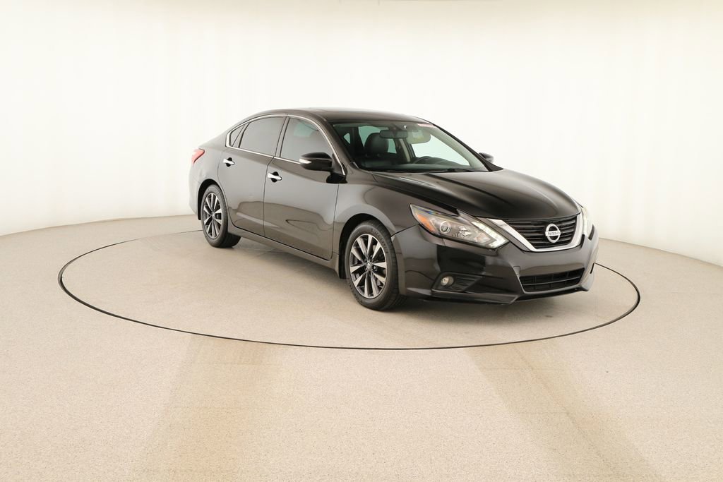 Used 2017 Nissan Altima 2.5 SL w/ 2.5 Technology Package image 10