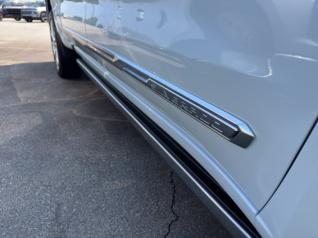 New 2026 Chevrolet Silverado 1500 High Country AWD/4WD image 15