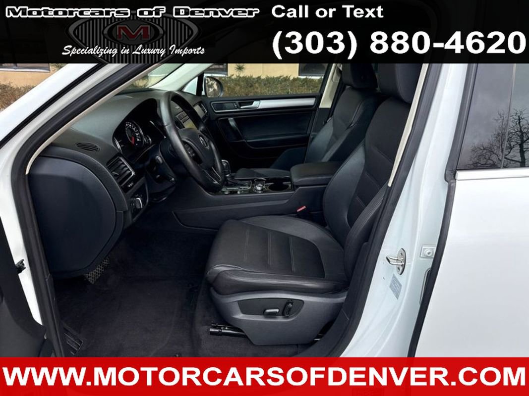 Used 2015 Volkswagen Touareg Sport AWD/4WD image 7
