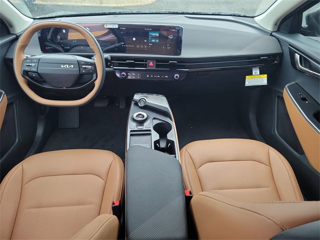 New 2025 Kia EV6 Wind image 16