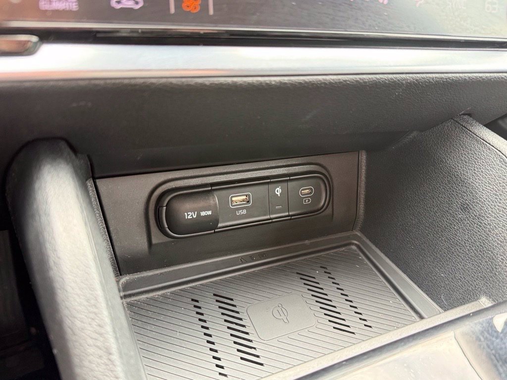 Used 2023 Kia Sportage EX FWD image 18
