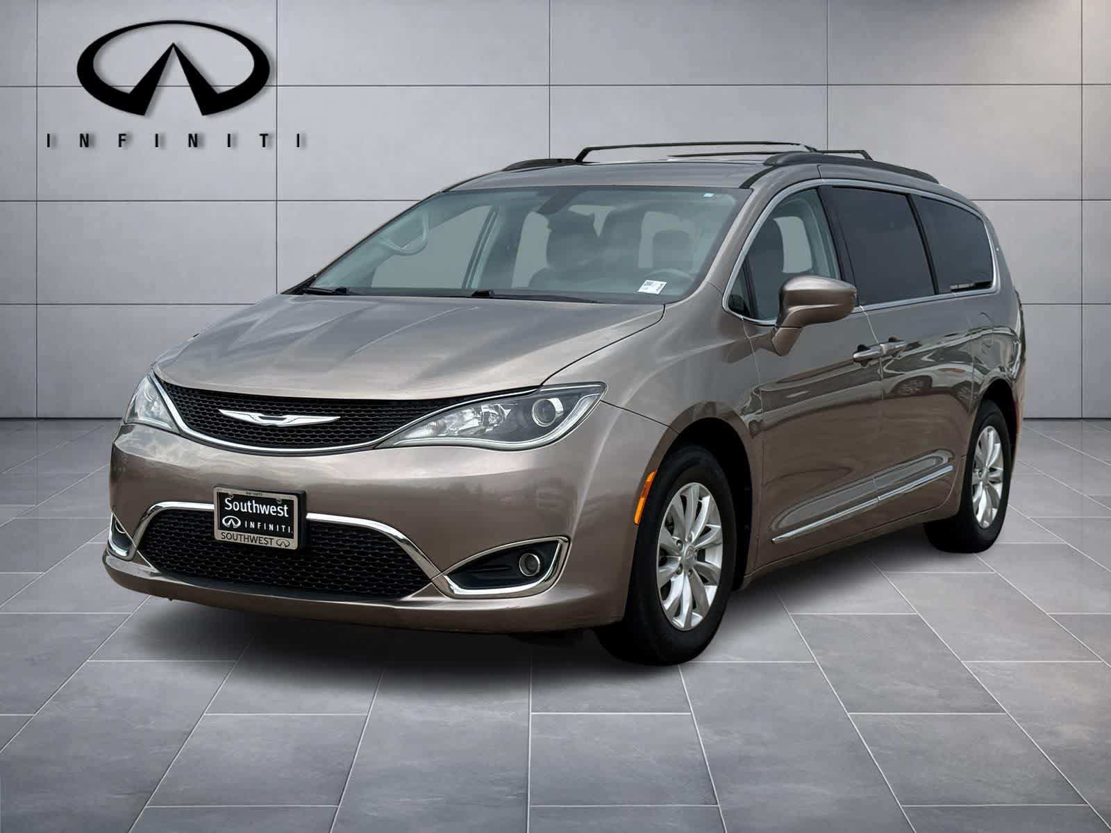 Used 2017 Chrysler Pacifica Touring-L