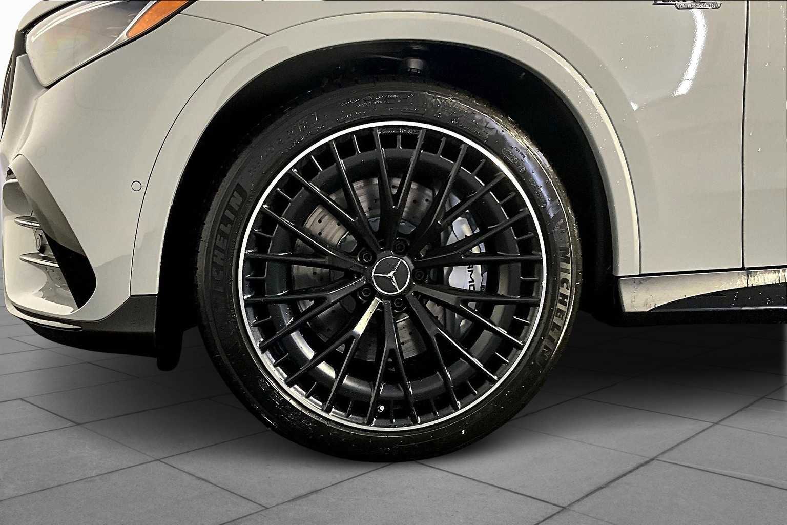 New 2026 Mercedes-Benz GLC 43 AMG 4MATIC Coupe image 17