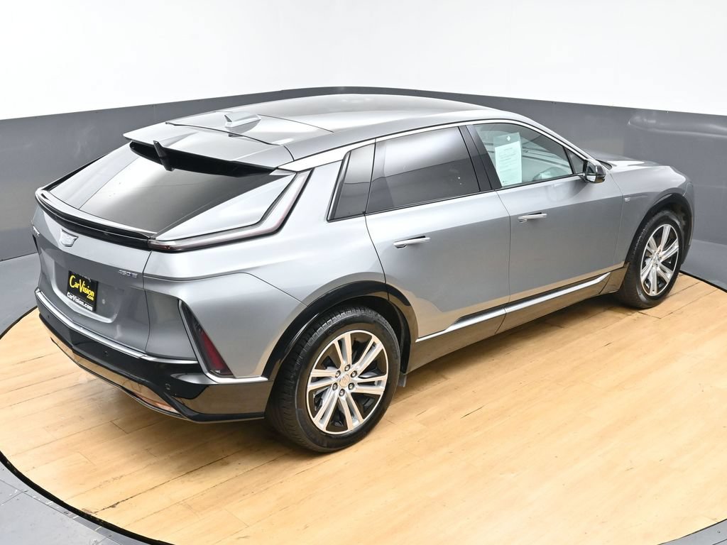 Used 2024 Cadillac Lyriq Tech RWD image 47