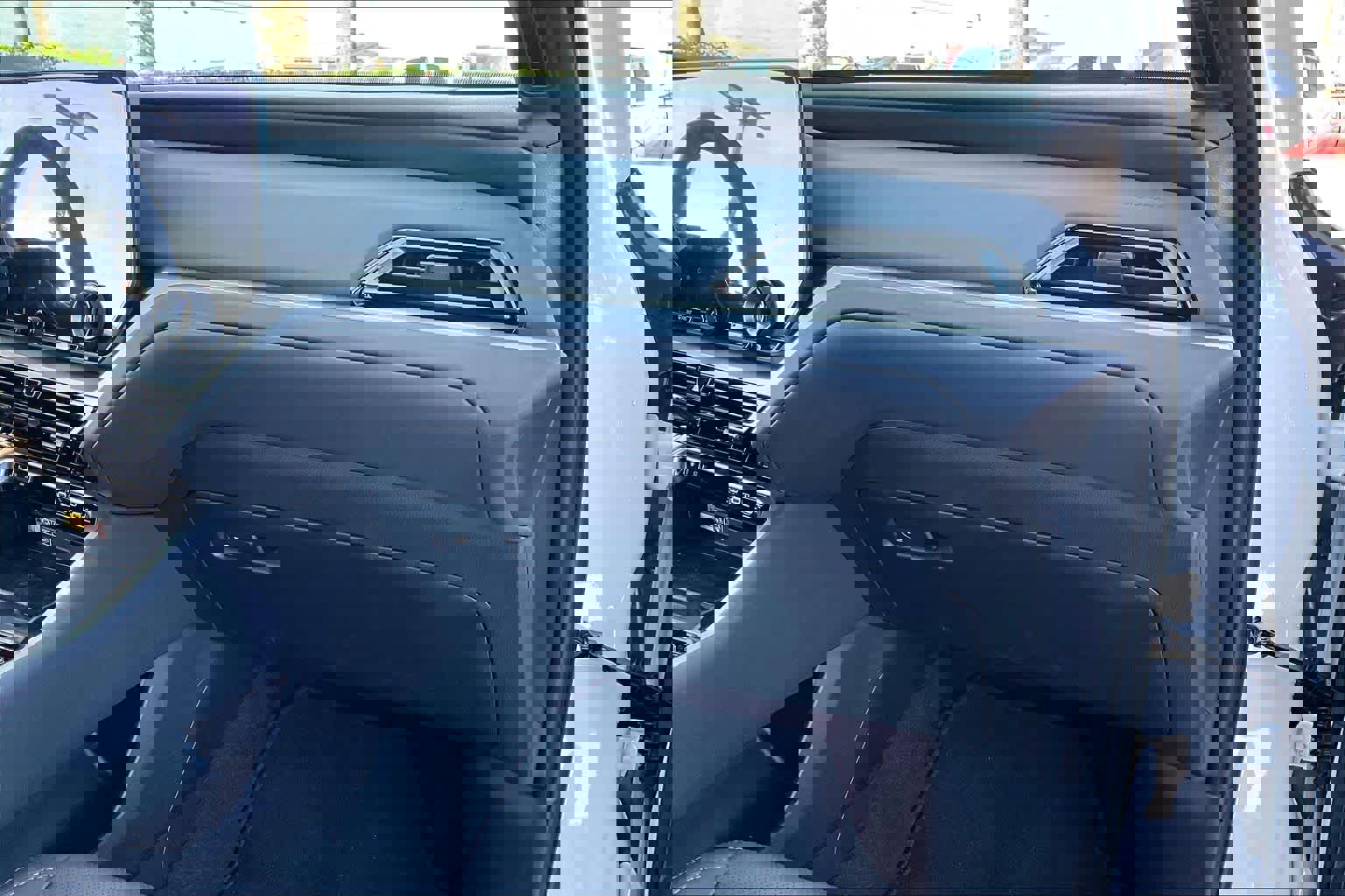 Used 2025 Lexus TX 350 AWD image 18