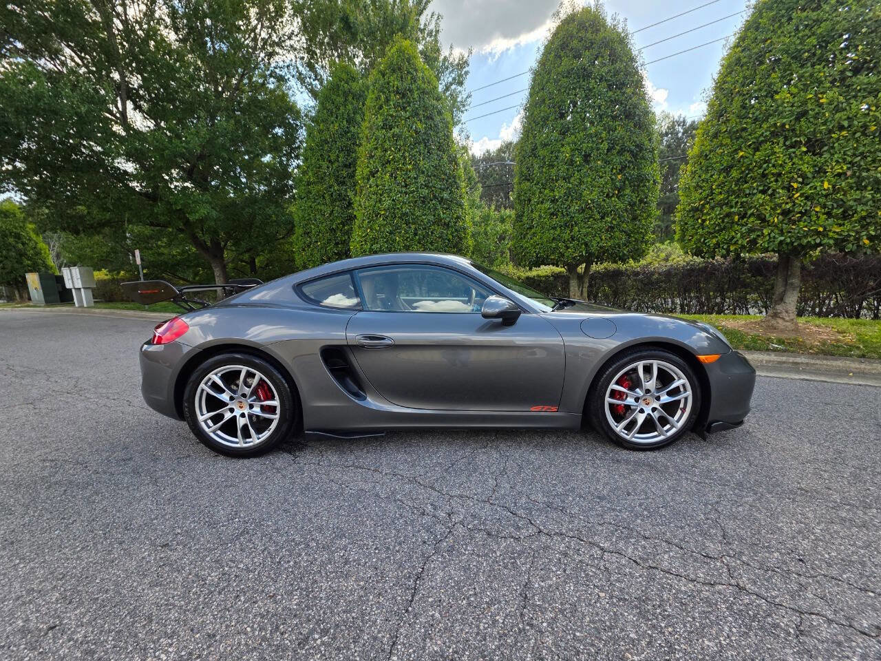 Used 2014 Porsche Cayman image 6