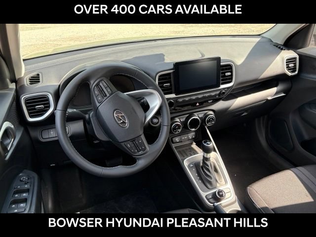 New 2026 Hyundai Venue SEL FWD image 6