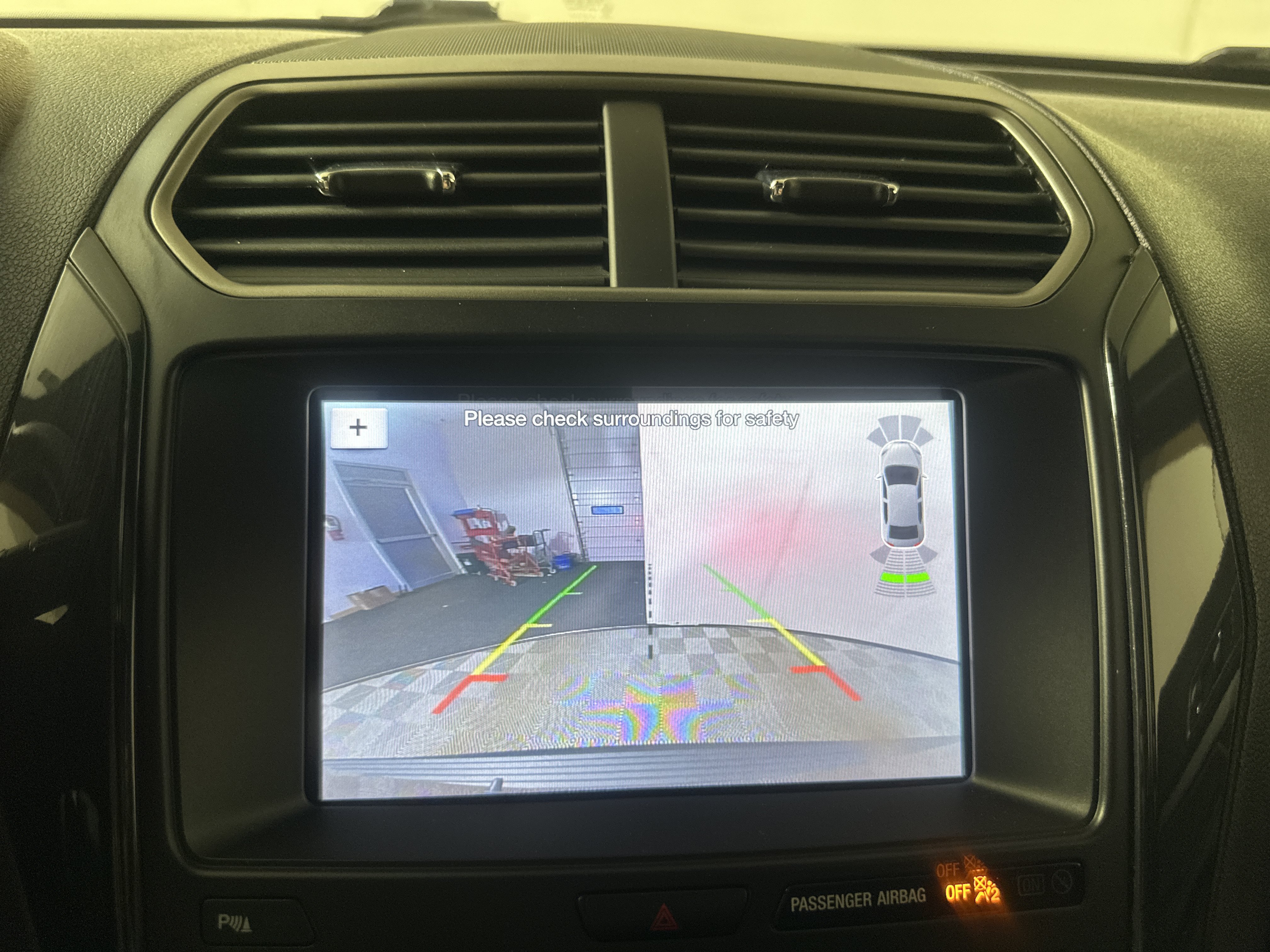 Used 2019 Ford Explorer XLT w/ Equipment Group 202A AWD/4WD image 22