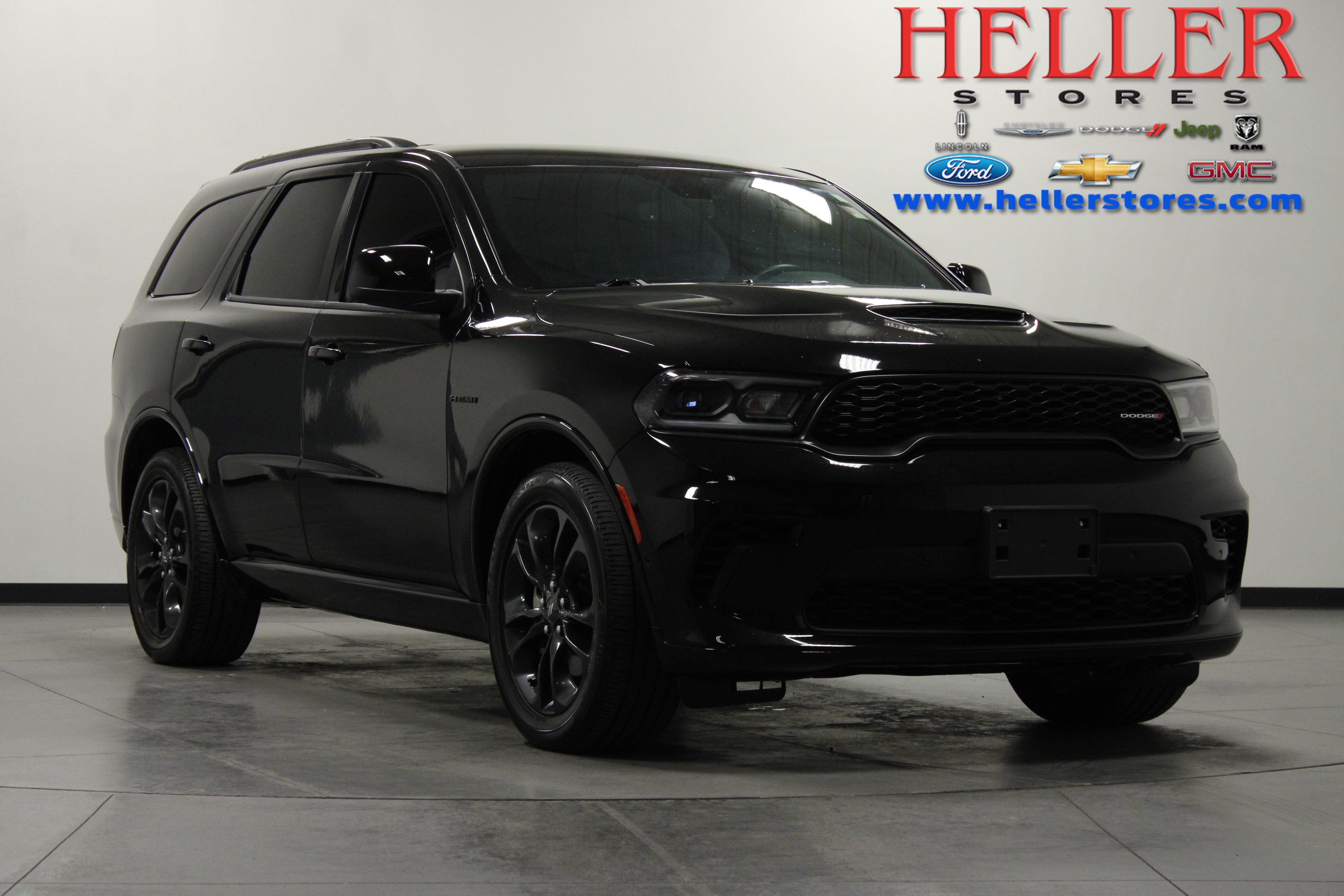 Used 2023 Dodge Durango R/T w/ Blacktop Package AWD/4WD image 1