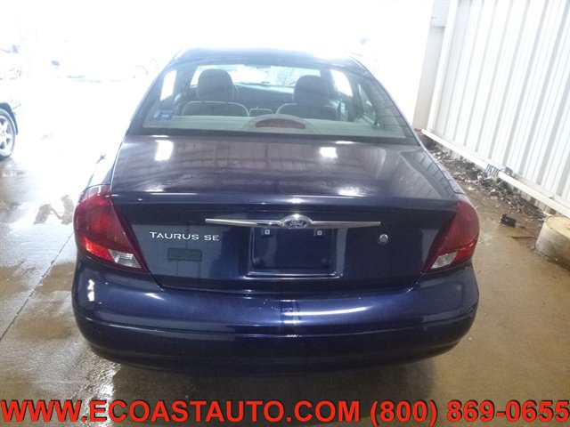 Used 2001 Ford Taurus SE image 6
