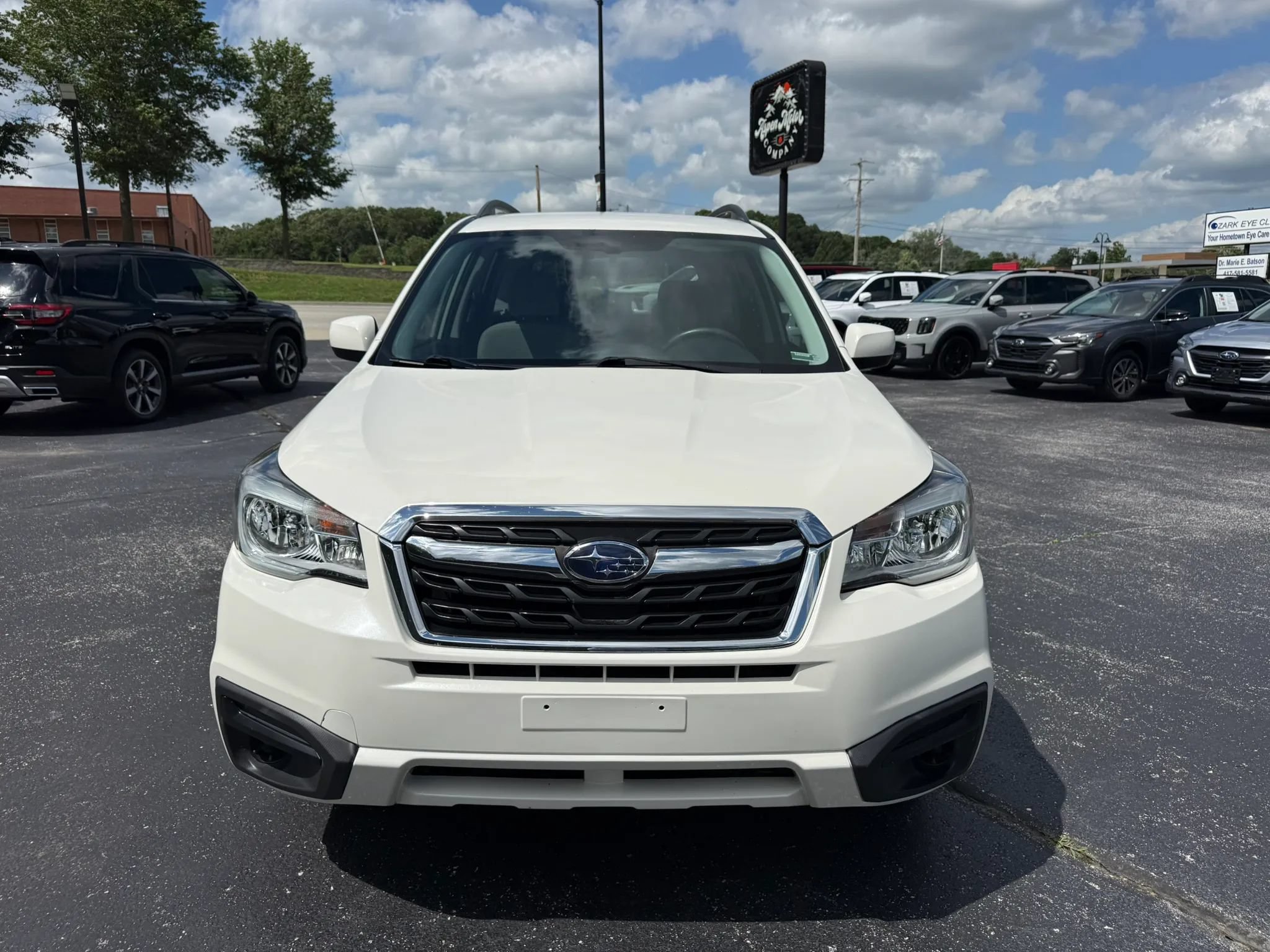 Used 2018 Subaru Forester 2.5i w/ Alloy Wheel Package AWD/4WD image 9