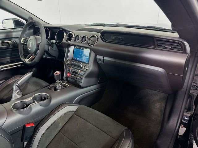 Used 2016 Ford Mustang Shelby GT350 w/ Technology Package image 31