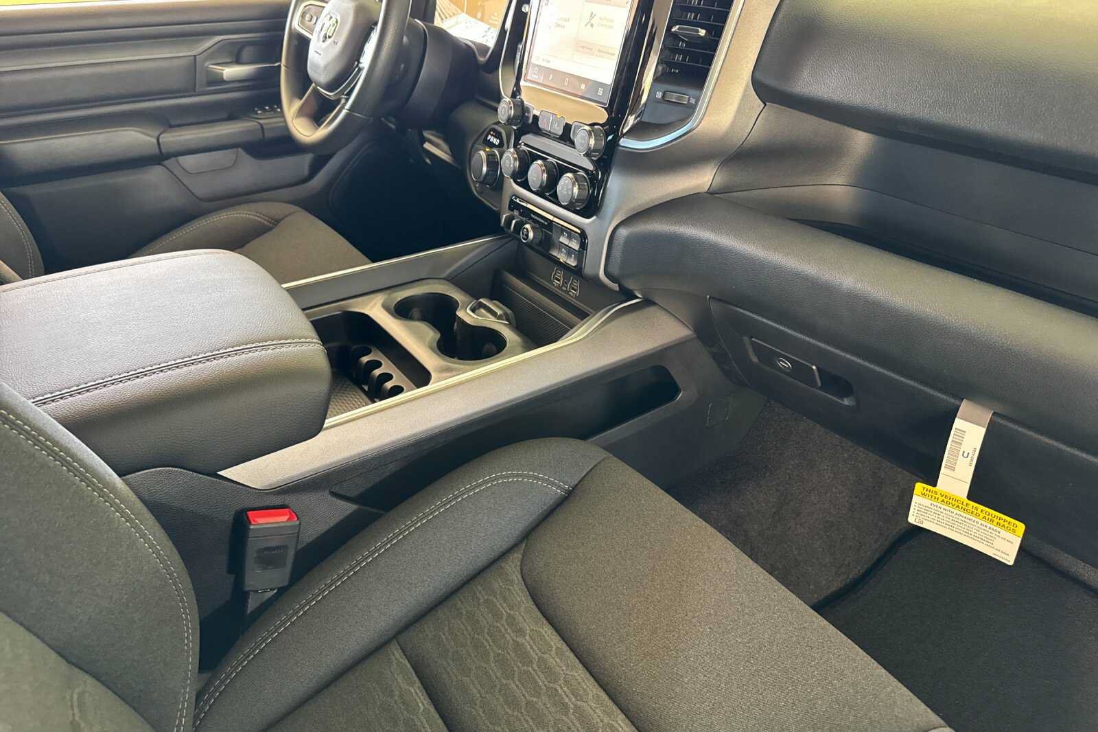New 2026 RAM 1500 Express AWD/4WD image 12