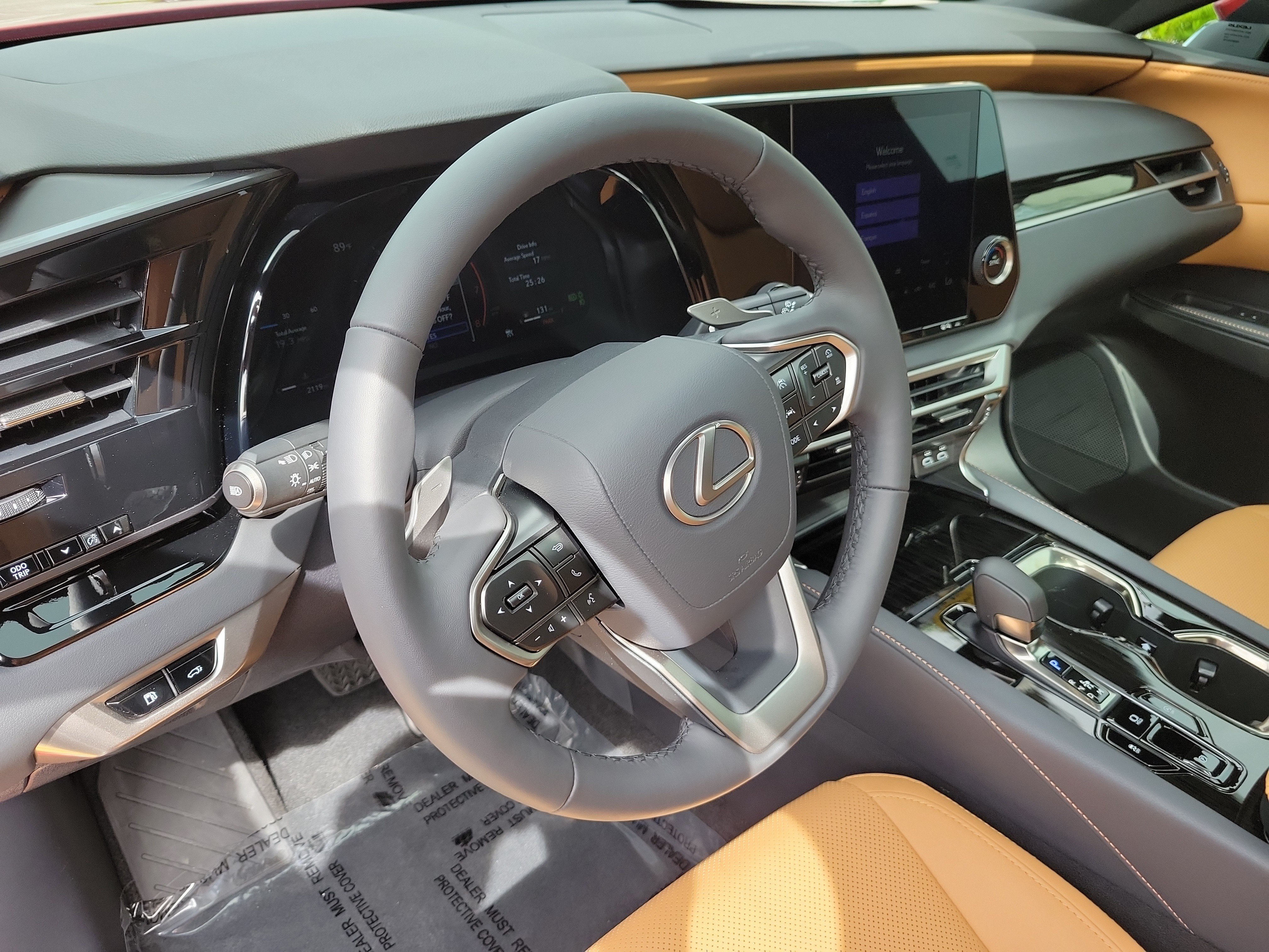 Used 2026 Lexus RX 350 FWD w/ Accessory Package (Z1) image 23