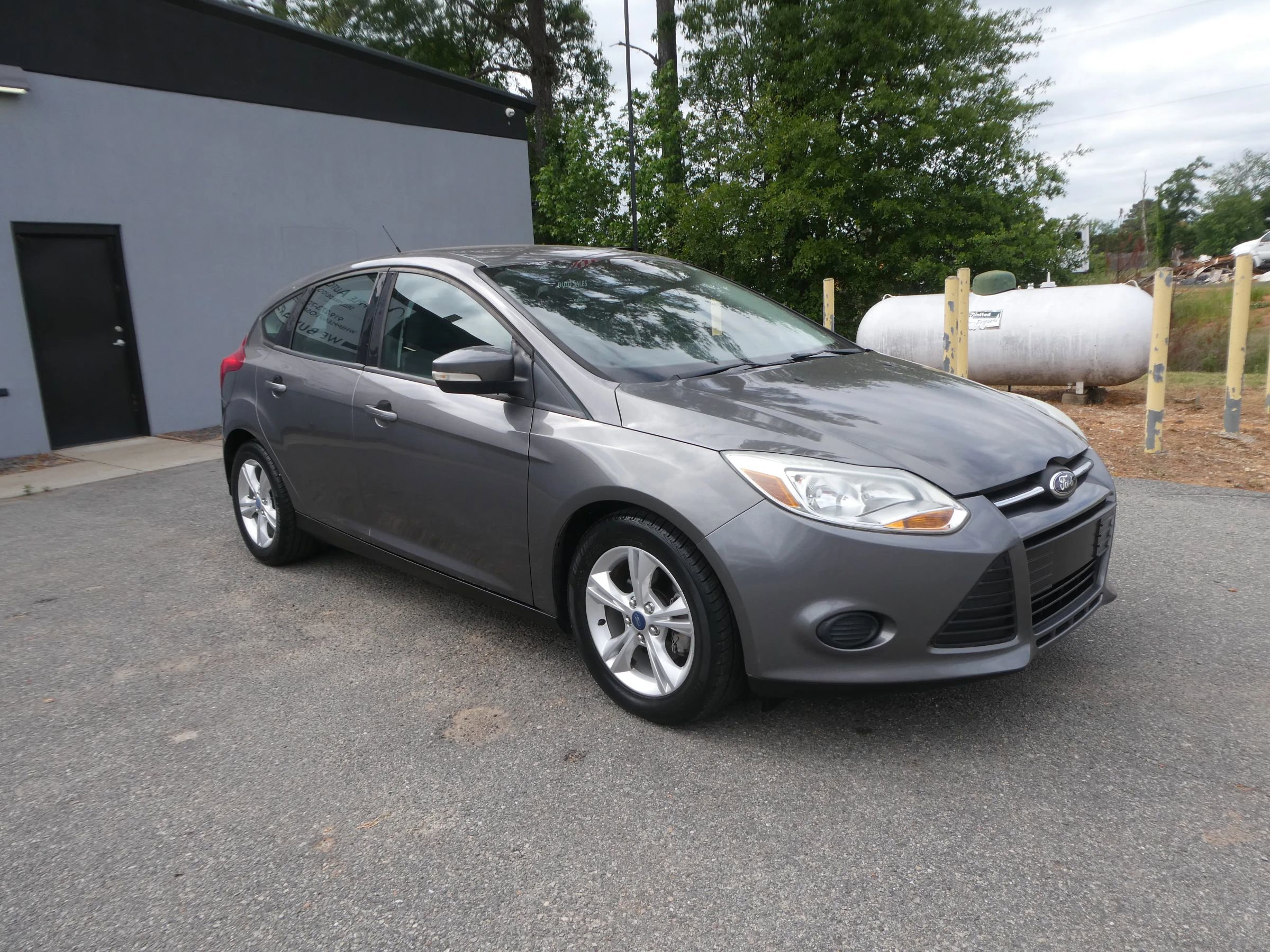 Used 2013 Ford Focus SE FWD image 3