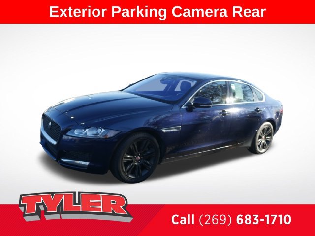 Used 2017 Jaguar XF Premium AWD/4WD image 3