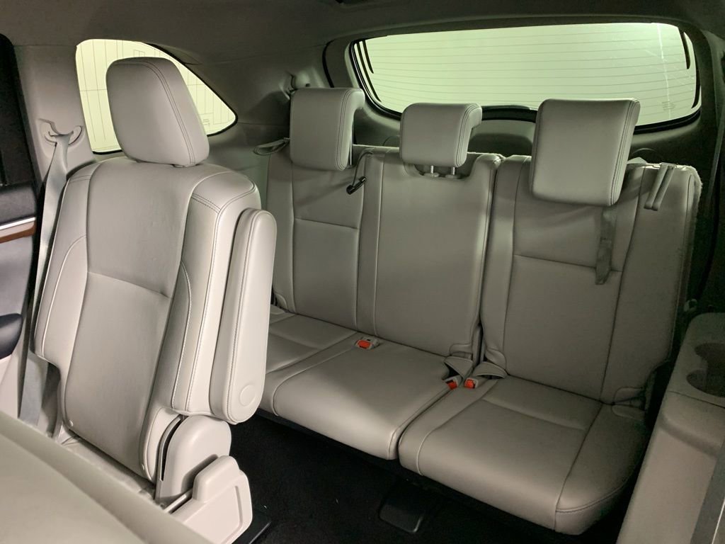 Used 2015 Toyota Highlander Limited image 37