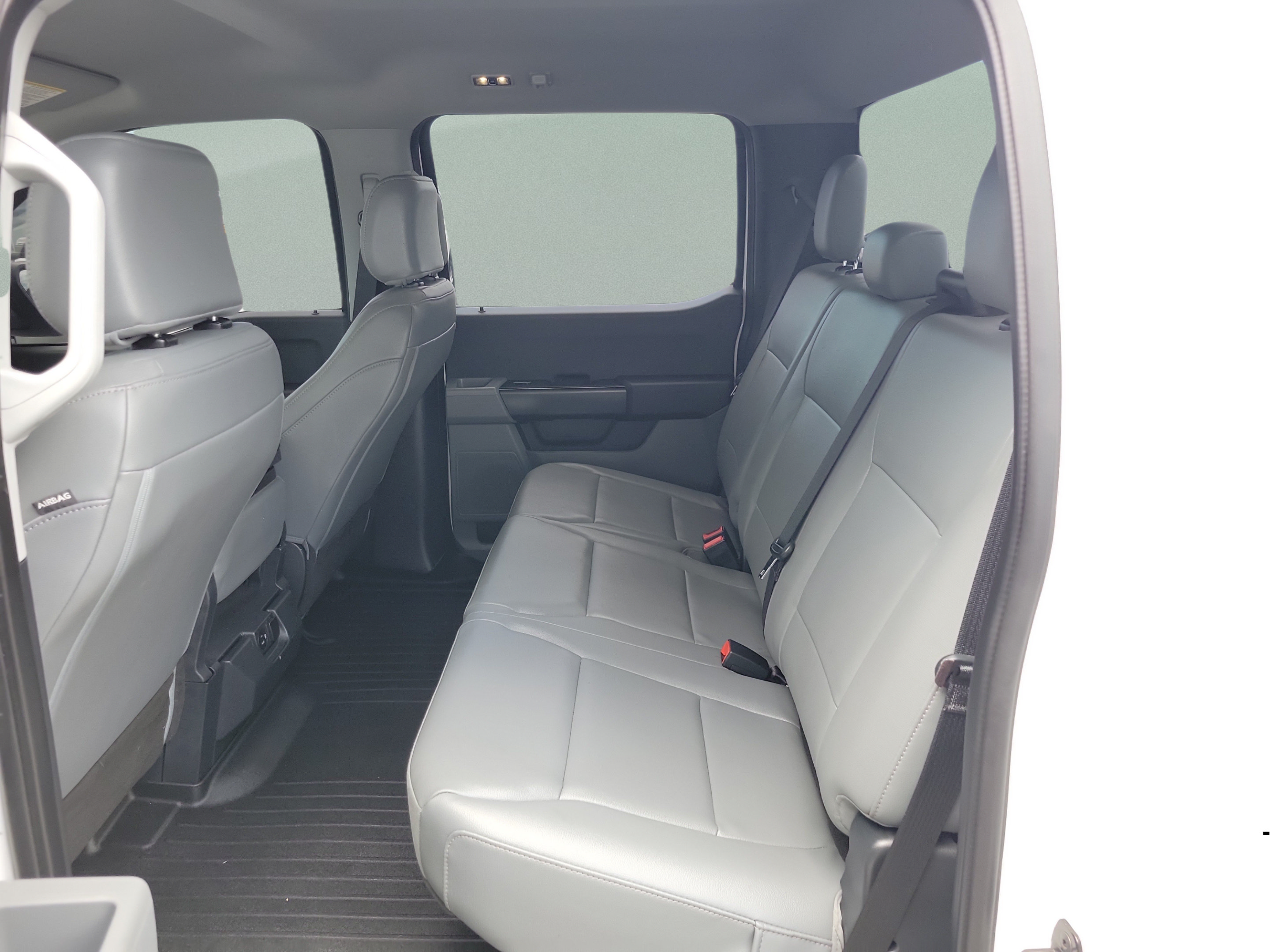 Used 2022 Ford F150 XL w/ Equipment Group 101A High AWD/4WD image 30