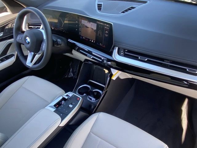 Used 2026 BMW X1 xDrive28i w/ Convenience Package image 12