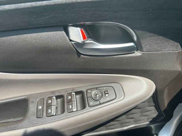 Used 2020 Hyundai Santa Fe SE AWD/4WD image 18