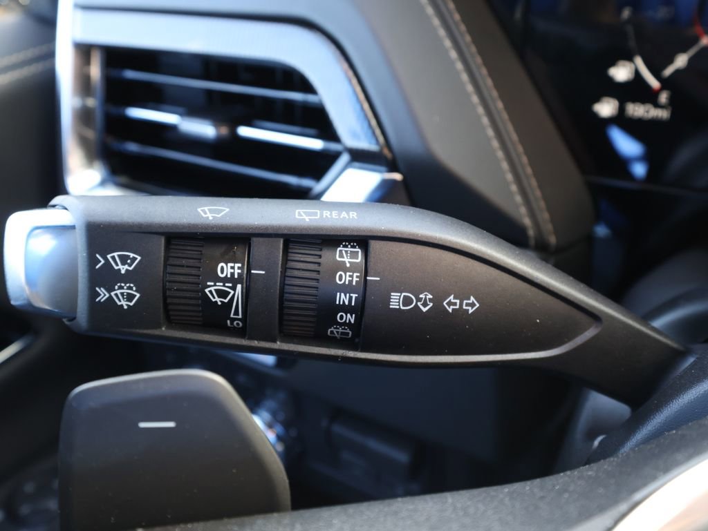 New 2026 GMC Yukon XL Elevation w/ LPO, Elevation Black Package image 17