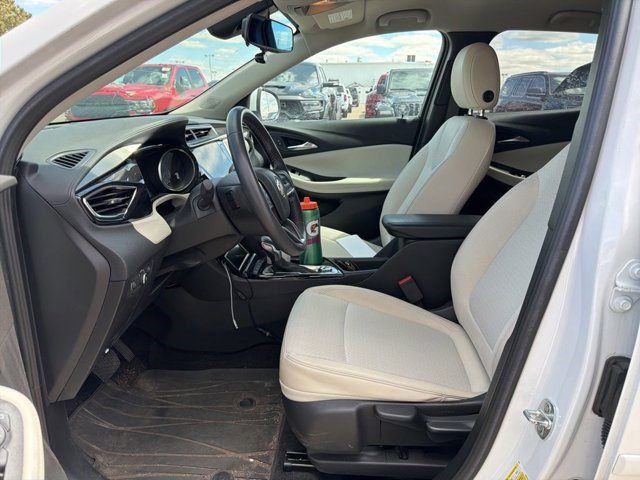 Certified 2022 Buick Encore GX Preferred w/ LPO, Appearance Package AWD/4WD image 2