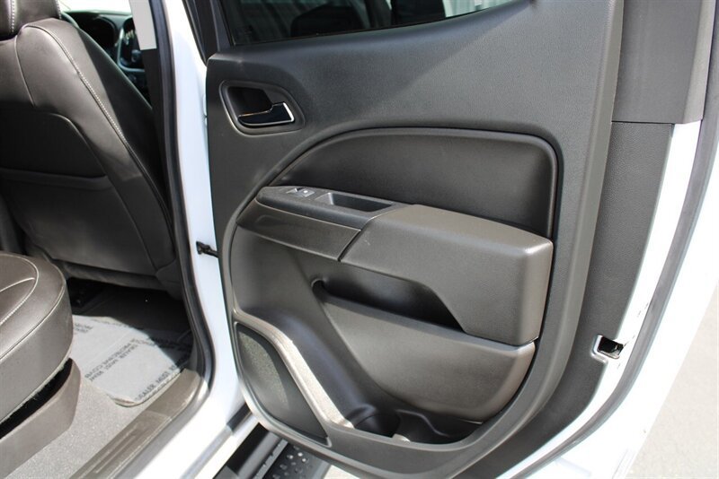 Used 2022 Chevrolet Colorado ZR2 AWD/4WD image 22