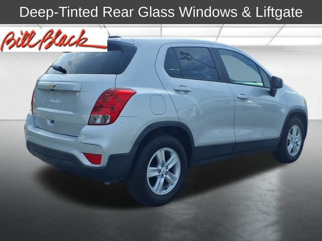 Used 2020 Chevrolet Trax LS w/ Tint and Cruise Package FWD image 7