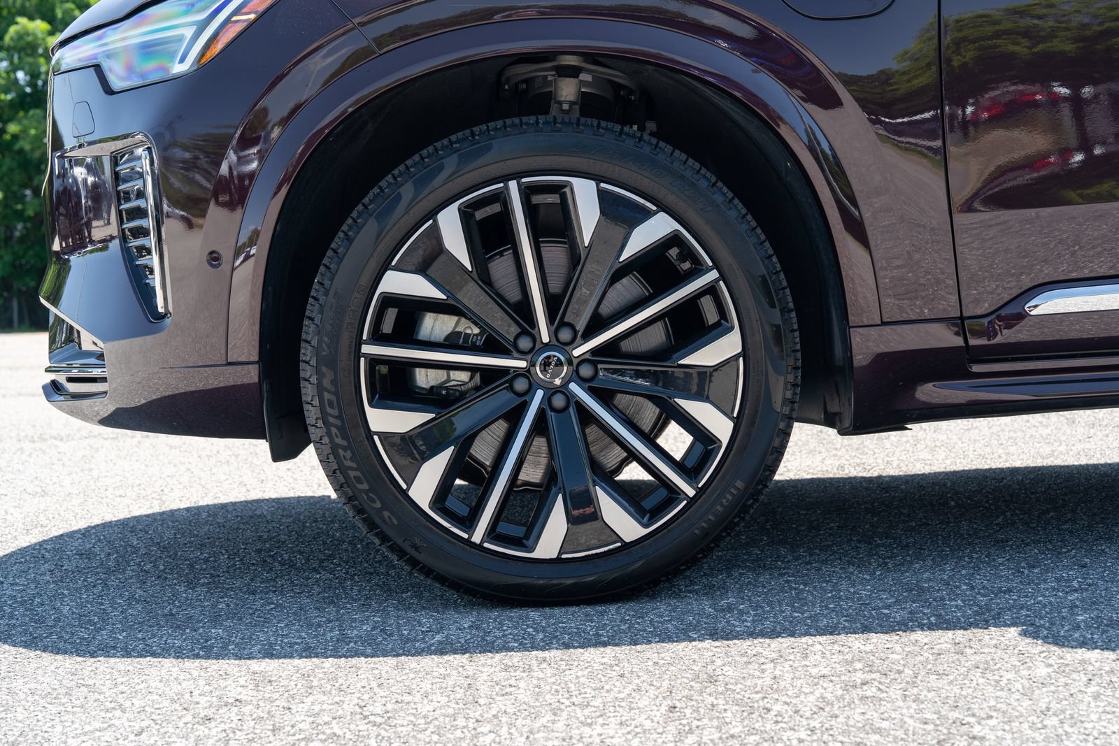 Used 2025 Volvo XC90 T8 Ultra AWD/4WD image 9