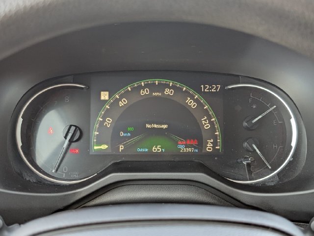 Used 2024 Toyota RAV4 LE AWD/4WD image 25