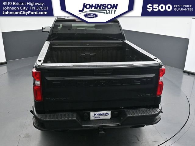 Used 2021 Chevrolet Silverado 1500 Custom Trail Boss w/ Midnight Edition AWD/4WD image 25