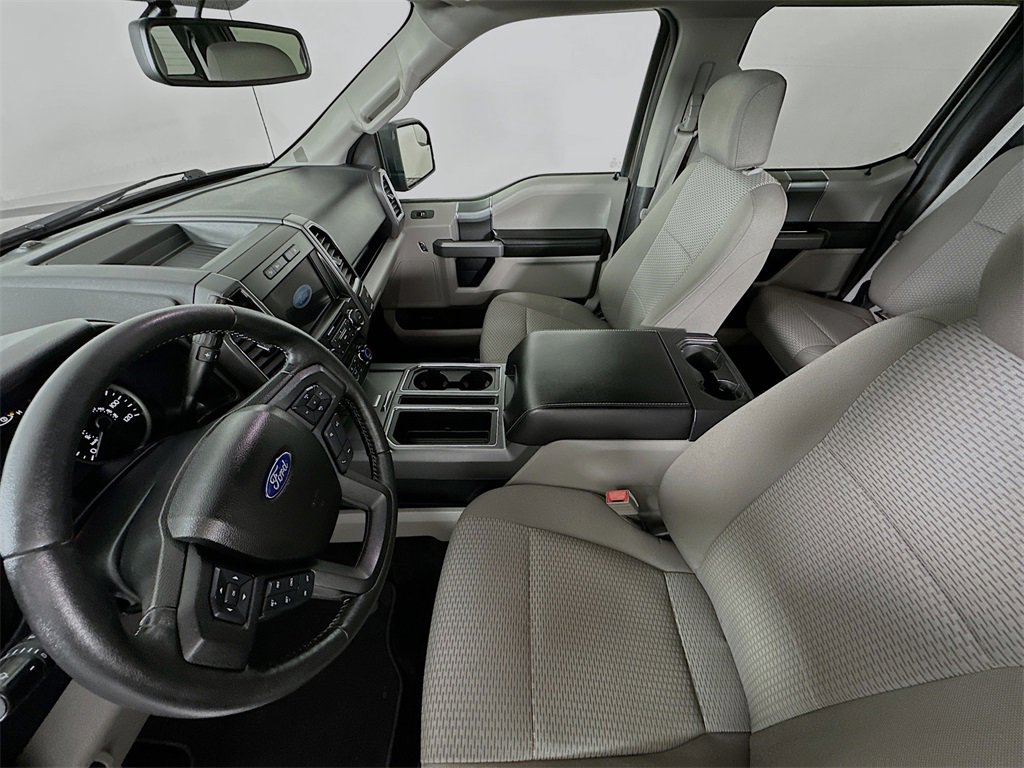 Used 2018 Ford F150 XLT w/ Equipment Group 302A Luxury image 11