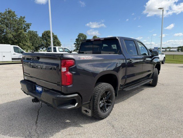 Used 2024 Chevrolet Silverado 1500 LT Trail Boss w/ Convenience Package II AWD/4WD image 9