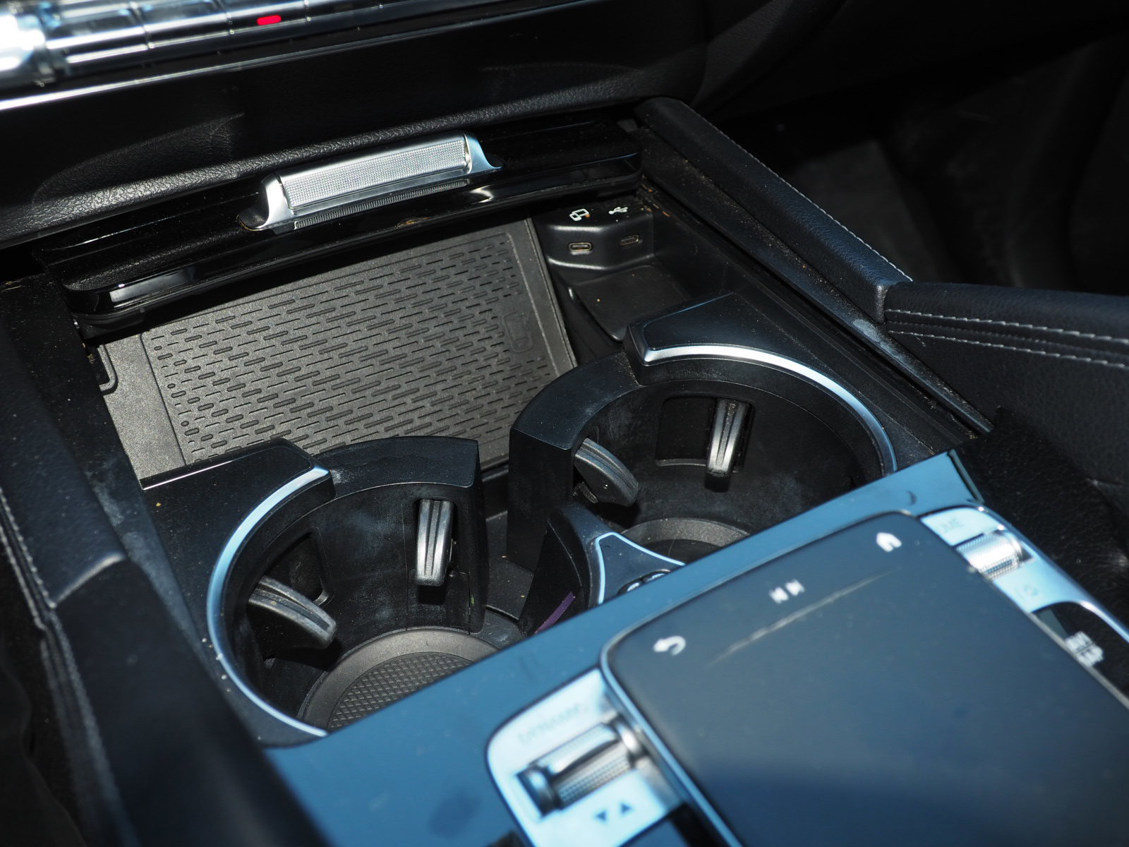 Used 2020 Mercedes-Benz GLE 450 4MATIC w/ Premium Package image 22