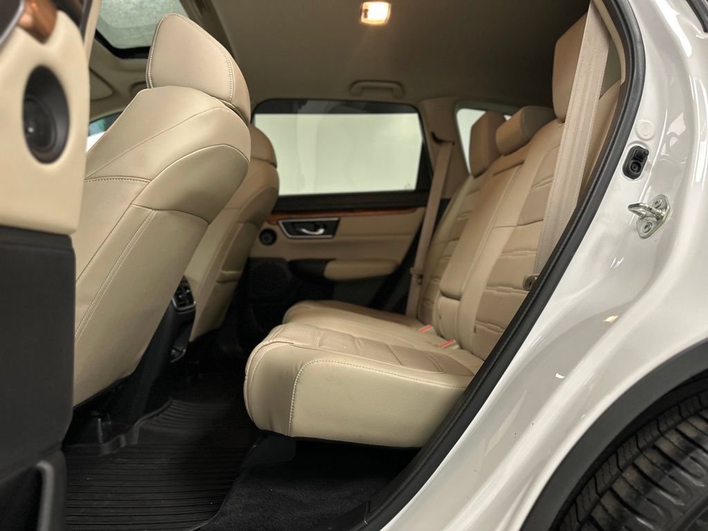 Used 2020 Honda CR-V Touring image 21