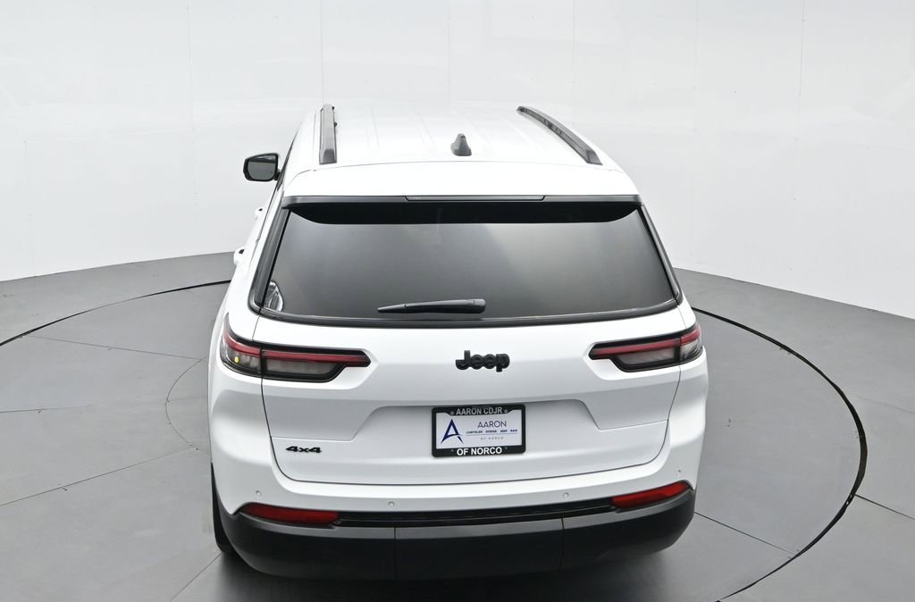 New 2025 Jeep Grand Cherokee L Altitude image 56