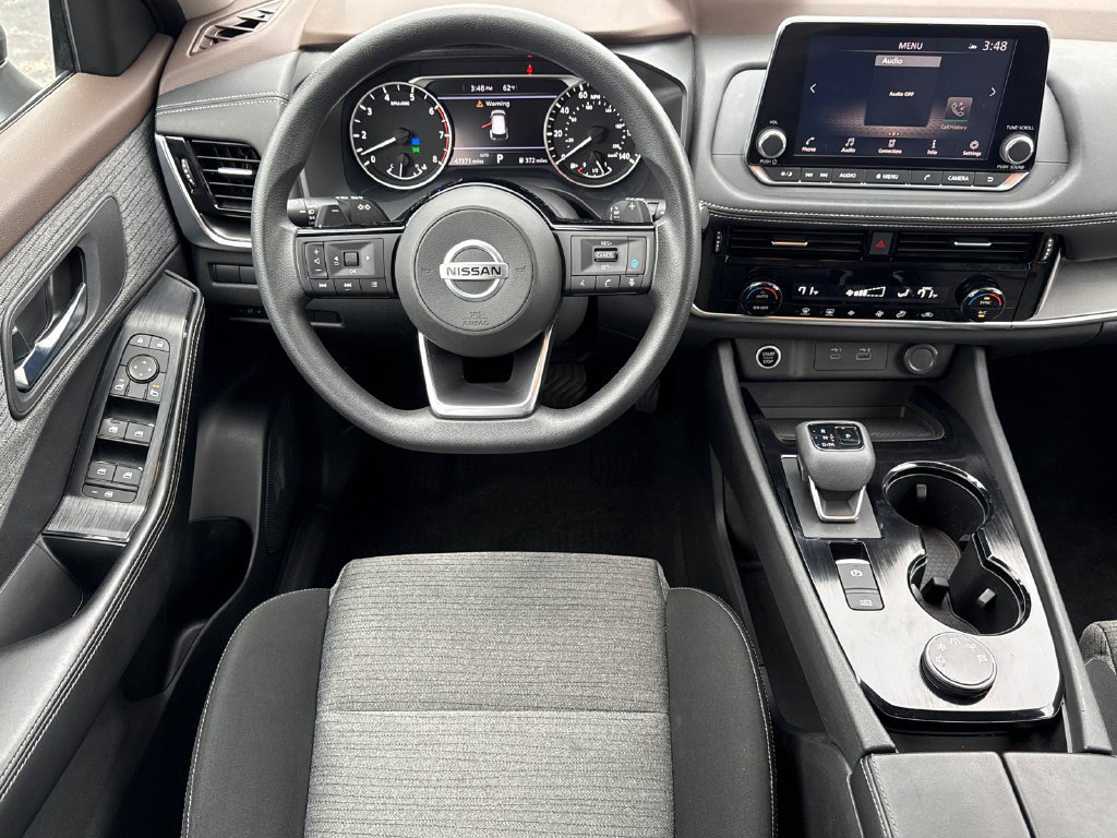 Used 2021 Nissan Rogue SV AWD/4WD image 17