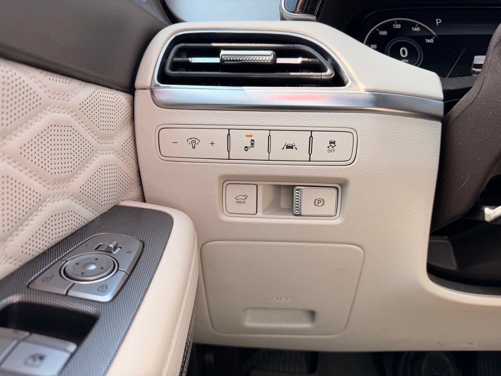 Used 2020 Hyundai Palisade Limited FWD image 26