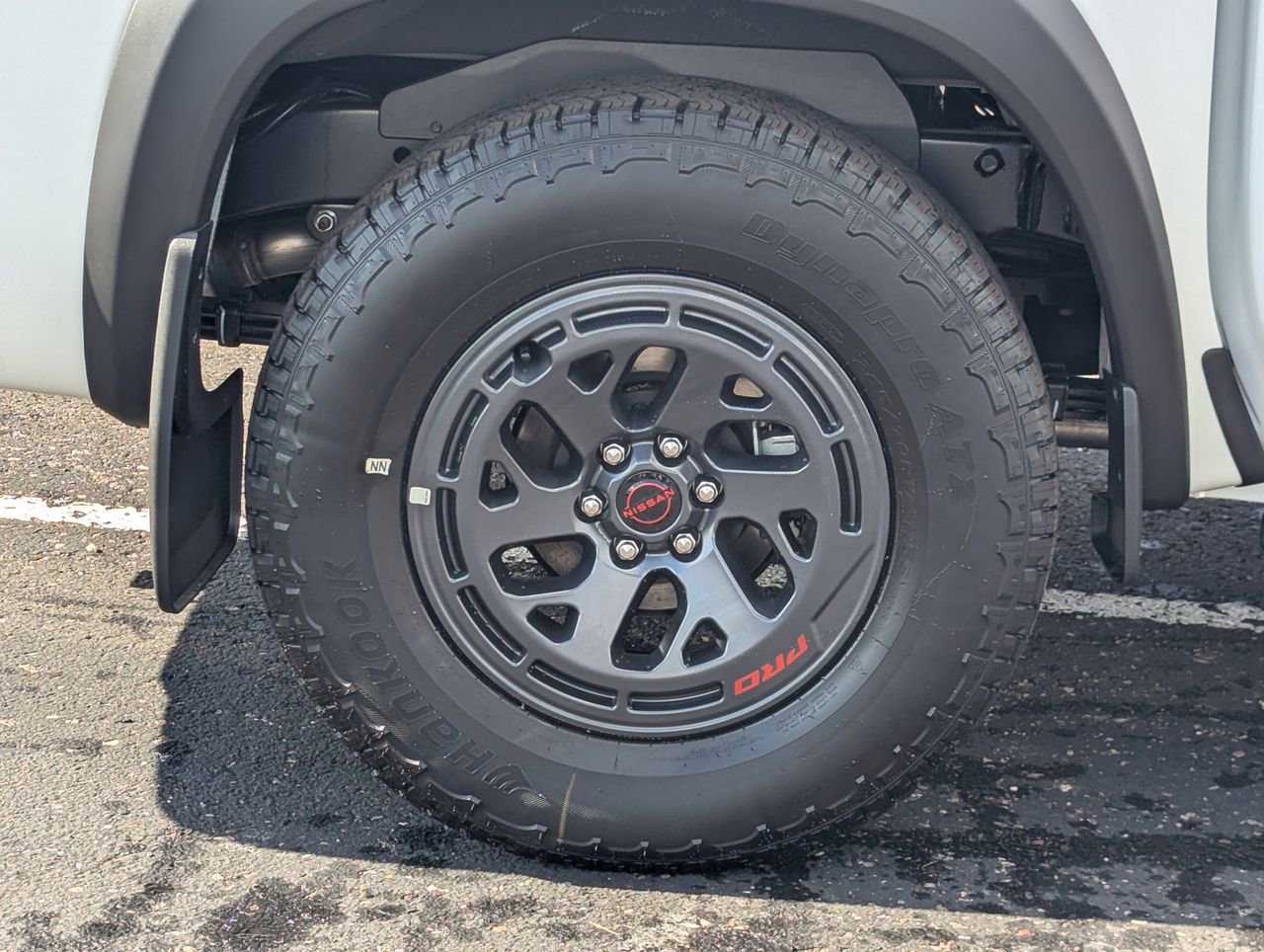 New 2026 Nissan Frontier Pro-X w/ Pro-X Convenience Package image 9