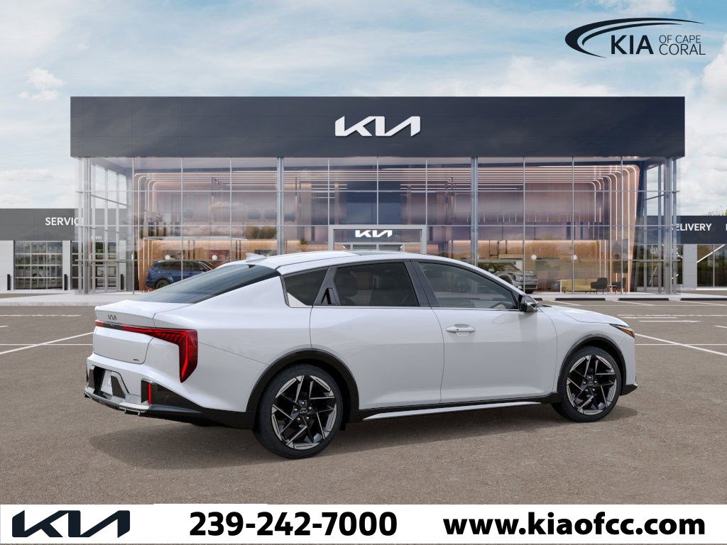 New 2026 Kia K4 GT-Line image 6