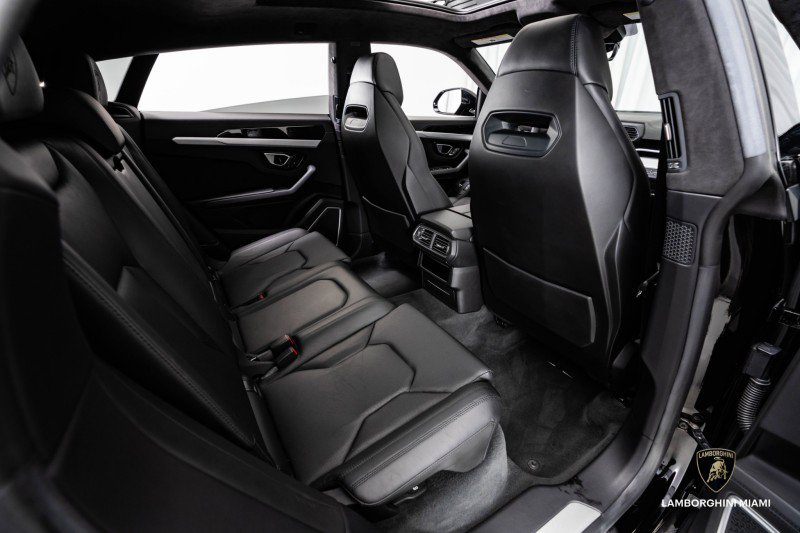Used 2021 Lamborghini Urus image 57