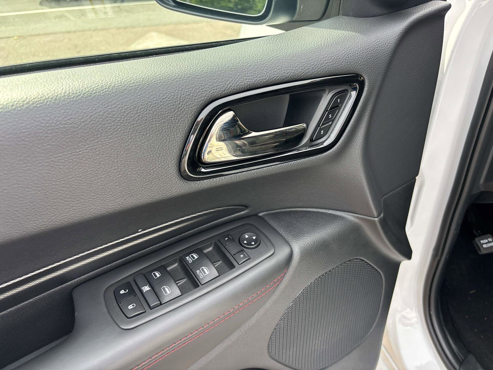 Used 2024 Dodge Durango GT image 14