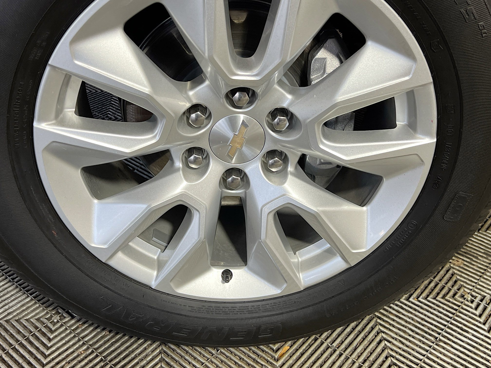 Used 2024 Chevrolet Silverado 1500 Custom w/ LPO, Dark Essentials Package image 14